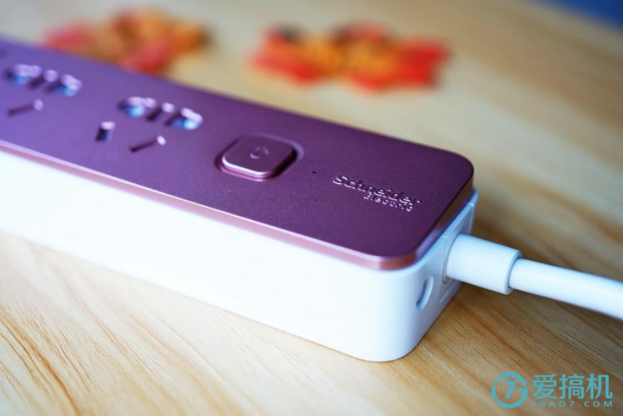 用品质创造安心：施耐德NSW1030新国标延长线排插评测