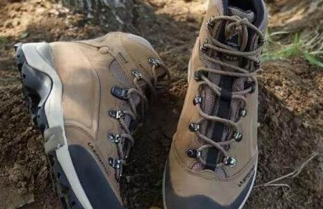 登山鞋买高帮还是低帮登山鞋买小了怎么办