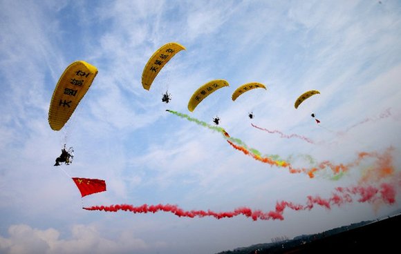 载人动力滑翔伞培训班,动力伞飞行员驾驶证