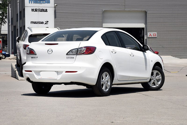 马自达3和骐达如何选,日产骐达和马自达星骋哪个好