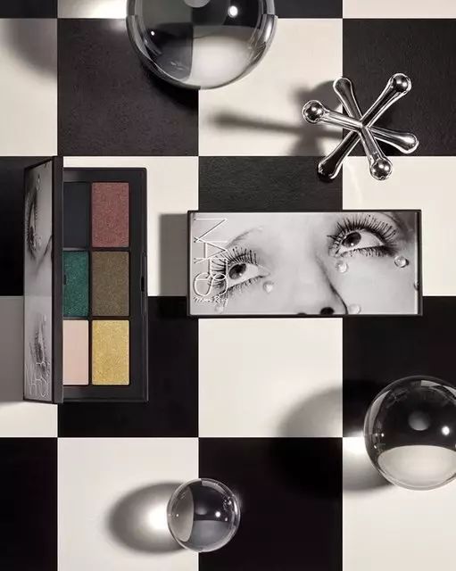 ysl和纪梵希哪个颜色好看点,纪梵希2021新年限定美妆