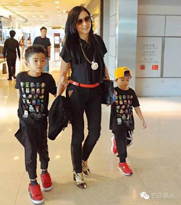 胡歌江疏影分手后首次同框,胡歌江疏影分手以后同台过吗