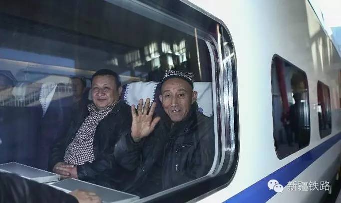 新疆铁路加开节假日列车166列,清明小长假新疆铁路加开列车40列