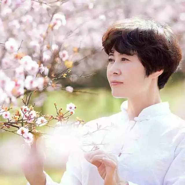 东有龙井西有凤冈怎么来的,东有龙井西有凤冈视频