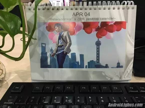 暗！暗！太暗！手机拍照太暗怎么解决？