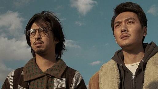 他恋过范冰冰，深爱林依晨，如今与宋智孝高调跨国恋！