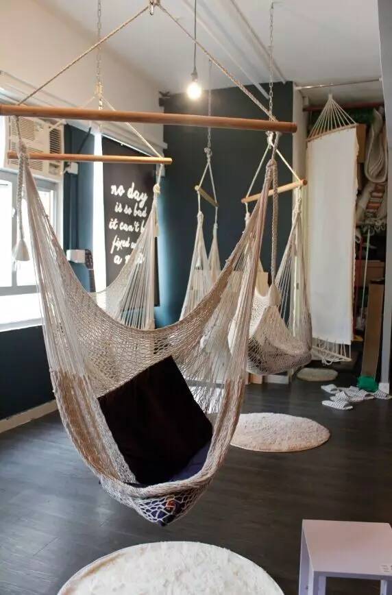 不仅有黑社会火并！香港工厦里还有这些隐秘好去处