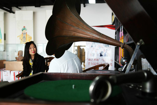 发掘散落在民间的中国“好声音”——中华网专访河南戏曲声音博物馆馆长连晓东