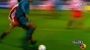 外星人罗纳尔多逆天动作,外星人罗纳尔多足球10大经典镜头