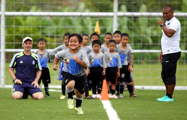 美国青训大纲十个思路和理念,美国篮球训练营训练大纲