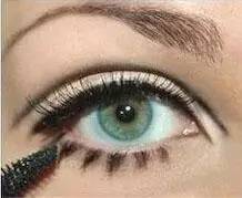 大眼睛女生怎么化妆最合适,大眼睛怎么画眼妆干净