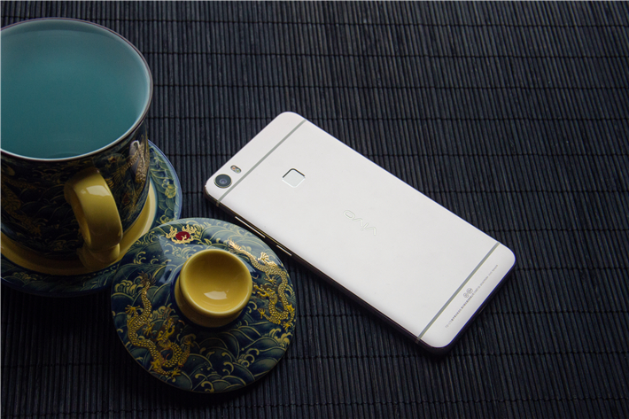 vivoxplay5测评吃鸡,vivoxplay5原神体验