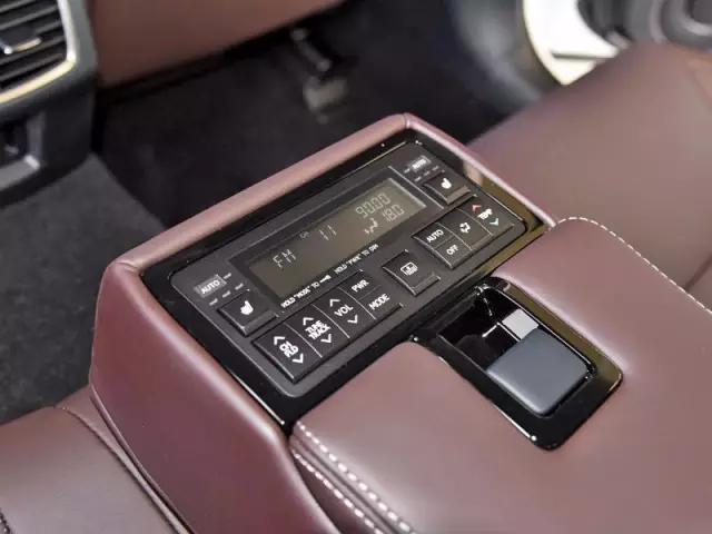 雷克萨斯新GS最大降幅18.9万想干啥？