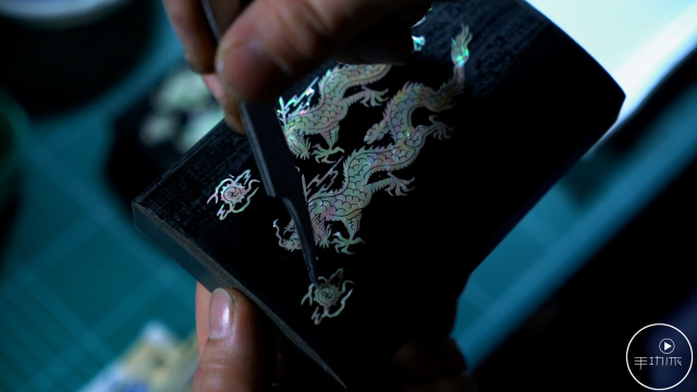 灿若虹霞！看小小贝壳如何变身韩国国礼