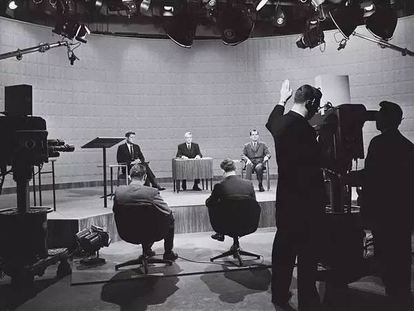 世界名椅搭配,逼格满满的世界名椅