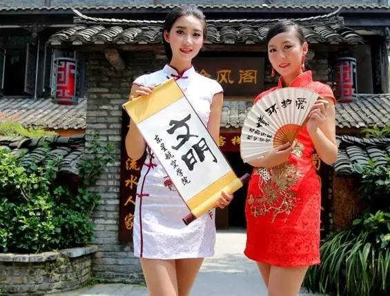 空姐旗袍亮相,虹桥机场空姐旗袍快闪