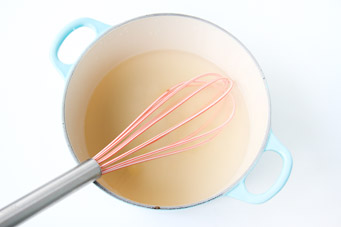 怎么腌糖蒜最好吃步骤,能快速腌好糖蒜的方法