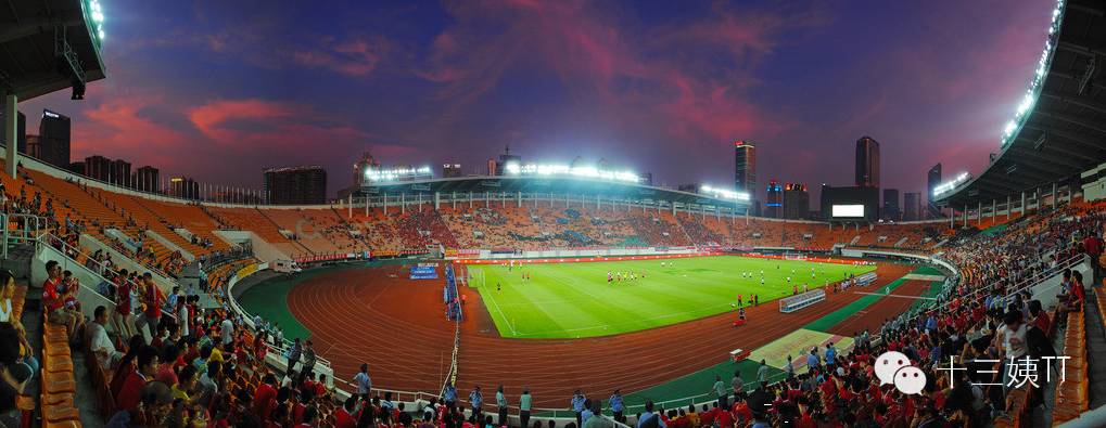 vr实时转播,vr虚拟直播要开几个窗口