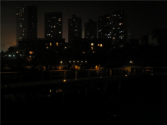 vivoxplay5测评吃鸡,vivoxplay5原神体验