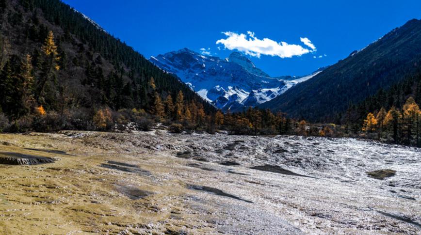 阿坝有个壤塘县，误落凡间的天空之城，美得真实，美得醉人