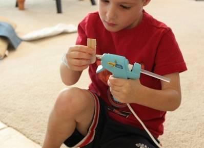 4-6岁儿童鞋盒手工小汽车,简单的鞋盒手工