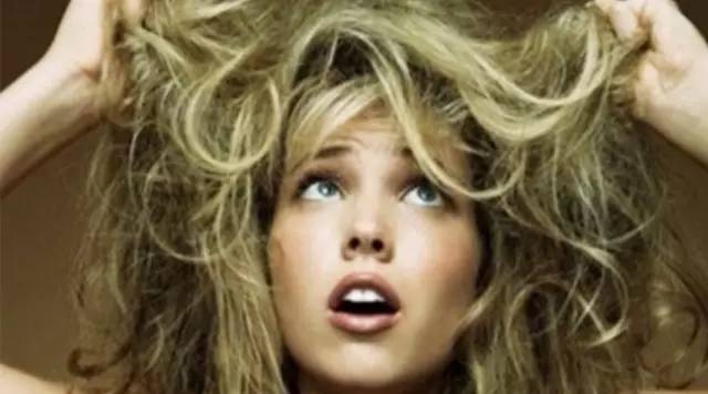 脸大中分怎么烫,什么样的脸适合中分发型