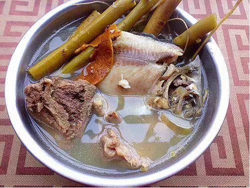 吃野菜马齿菜的功效,马齿苋和荠菜哪个好吃