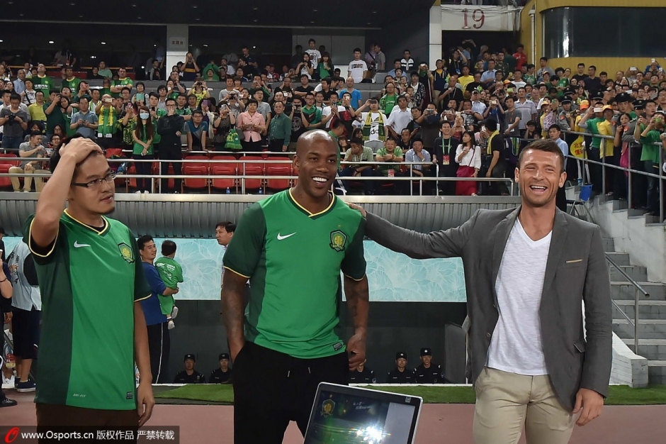 他会八国语言,他会11个国家语言