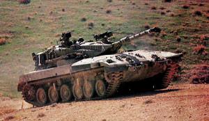 历经数次战争洗礼的以色列“梅卡瓦”主战坦克