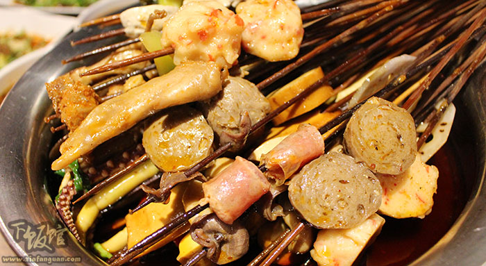 天气这么热姐妹们去哪里玩,天气那么热怎么先跟女孩聊天