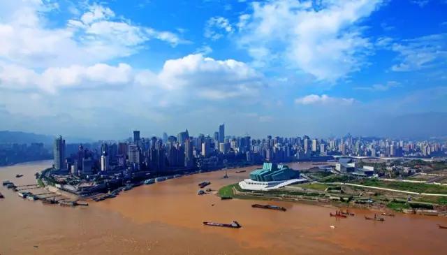 重庆是不是又出名了,为什么重庆在全国名气那么大