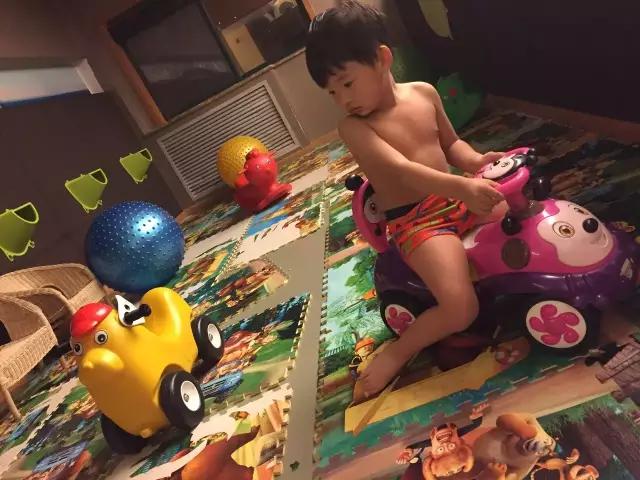 太白山凤凰温泉带住宿价目表,宝鸡太白山凤凰温泉有室内温泉吗