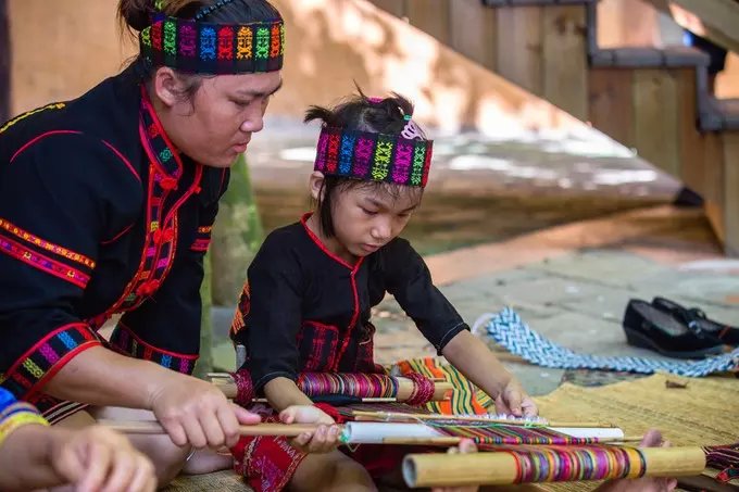 北方人第一次来三亚吃海鲜,一个人在三亚吃海鲜自助
