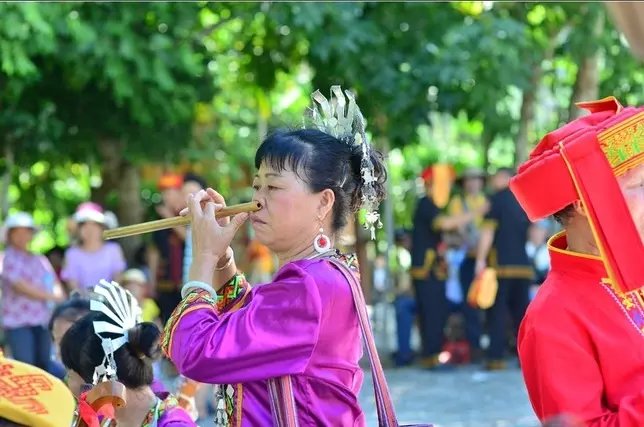 北方人第一次来三亚吃海鲜,一个人在三亚吃海鲜自助