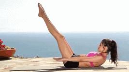 塑身美胸-瑜伽，小编我修炼女神气质的第一步！