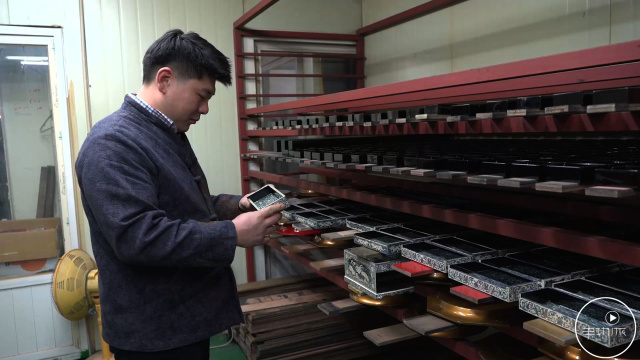 灿若虹霞！看小小贝壳如何变身韩国国礼