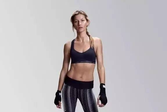 科比退役尼克尔森,科比退役比赛战靴