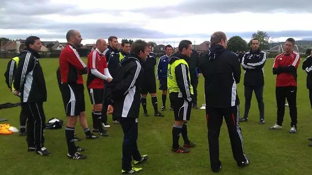 英国足球教练培训,英国足球教练好考吗