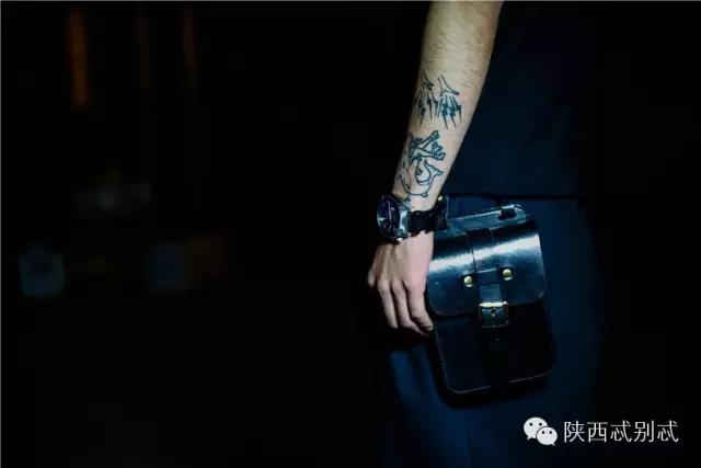 说出你们在酒吧被撩的经历？我面膜笑裂了！丨谁是忒色街拍NO.