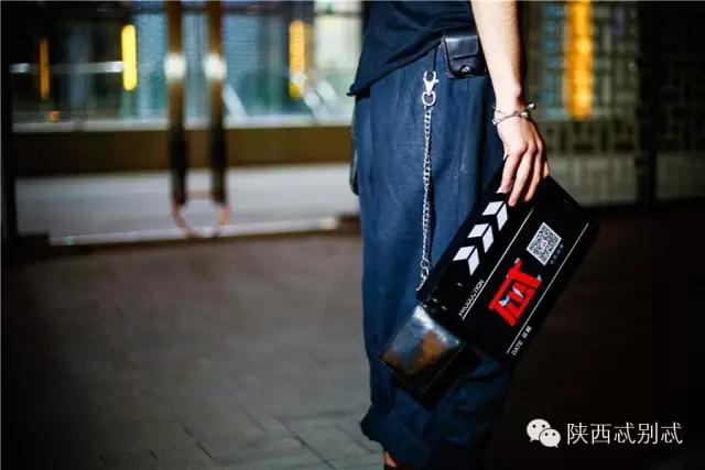 说出你们在酒吧被撩的经历？我面膜笑裂了！丨谁是忒色街拍NO.