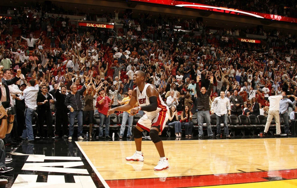 球星进球后的庆祝动作,nba球星招牌庆祝动作