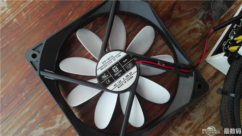 用料最好的钛金电源,钛金电源和白金电源区别