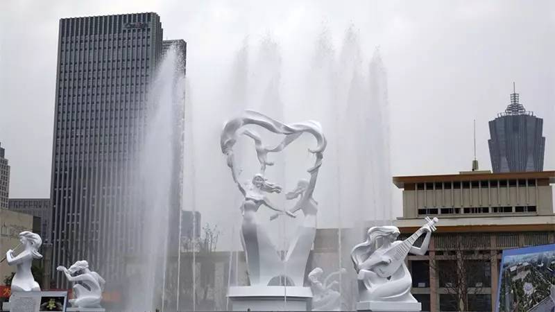 杭州音乐喷泉是亚洲第一大喷泉,杭州西湖音乐喷泉最新视频