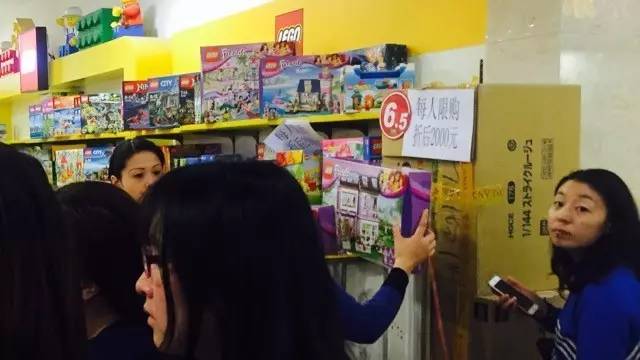 八佰伴年中庆正式启幕,八佰伴年终大促