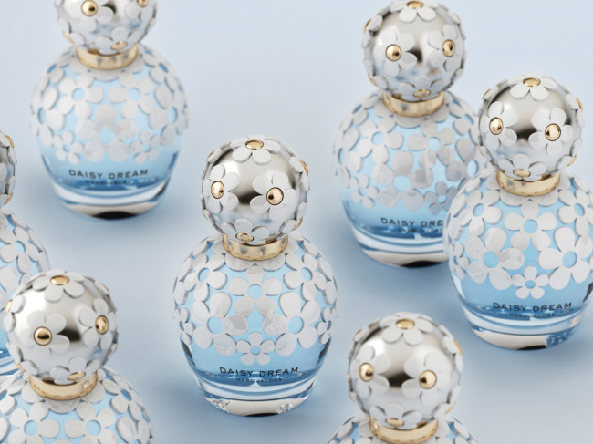 适合40岁女士夏季淡香水,夏季清新淡香水推荐女士专用的