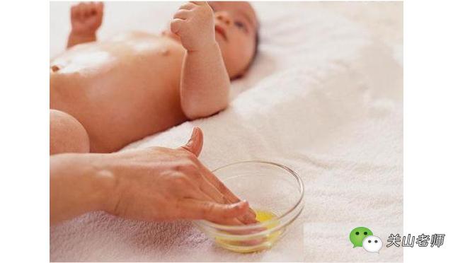 3个月宝宝老是6到7天不拉屎,3个月的宝宝经常3天不大便正常吗