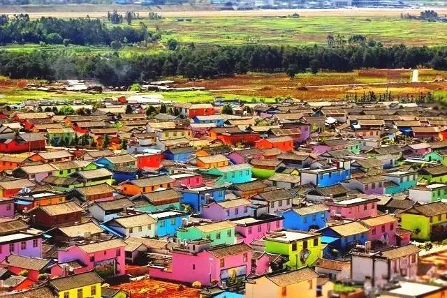 丽江惊现国内第一个彩色村！美的太不像话，像童话！