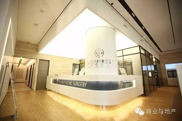 国外时尚小众高端品牌,过去两年顶级时尚品牌影响力