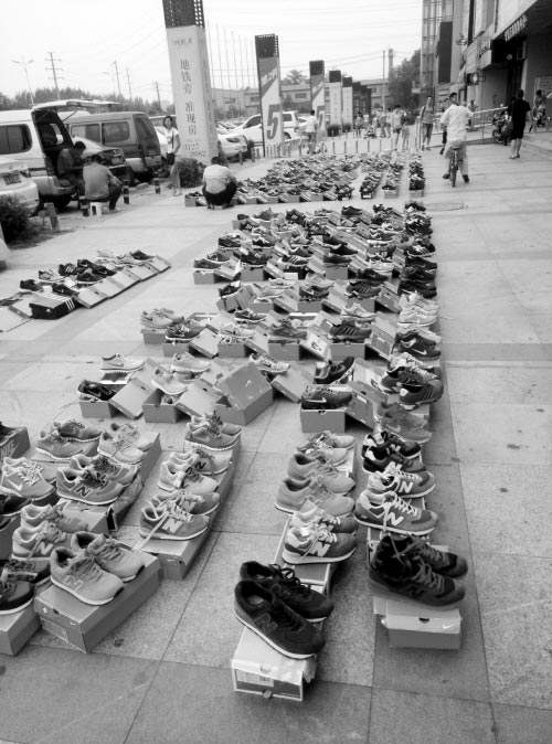 为什么有的商家买鞋要便宜,为什么有的商家卖的鞋那么便宜