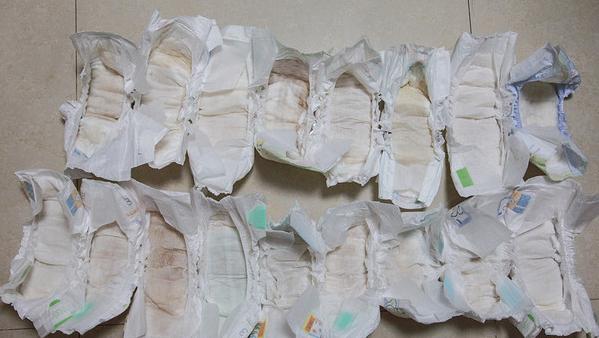 适合秋冬用的纸尿裤测评,各种宝宝纸尿裤测评